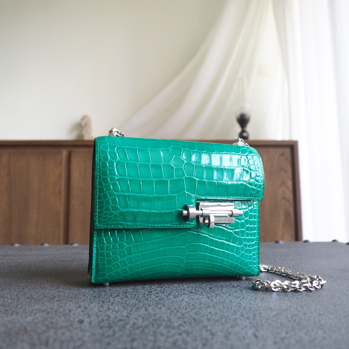 Hermes Verrou 19cm 6Q/翡翠绿/Vert emeraude Shiny cror leather Palladium hardware