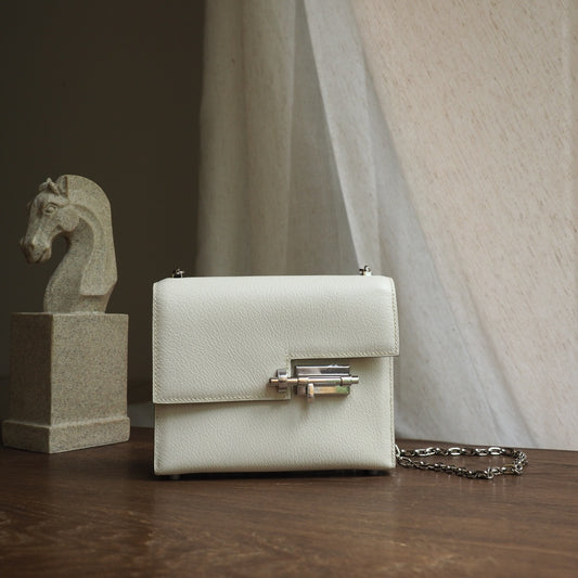 Hermes Verrou 19cm 10/奶昔白/Craie Chevre leather Palladium hardware