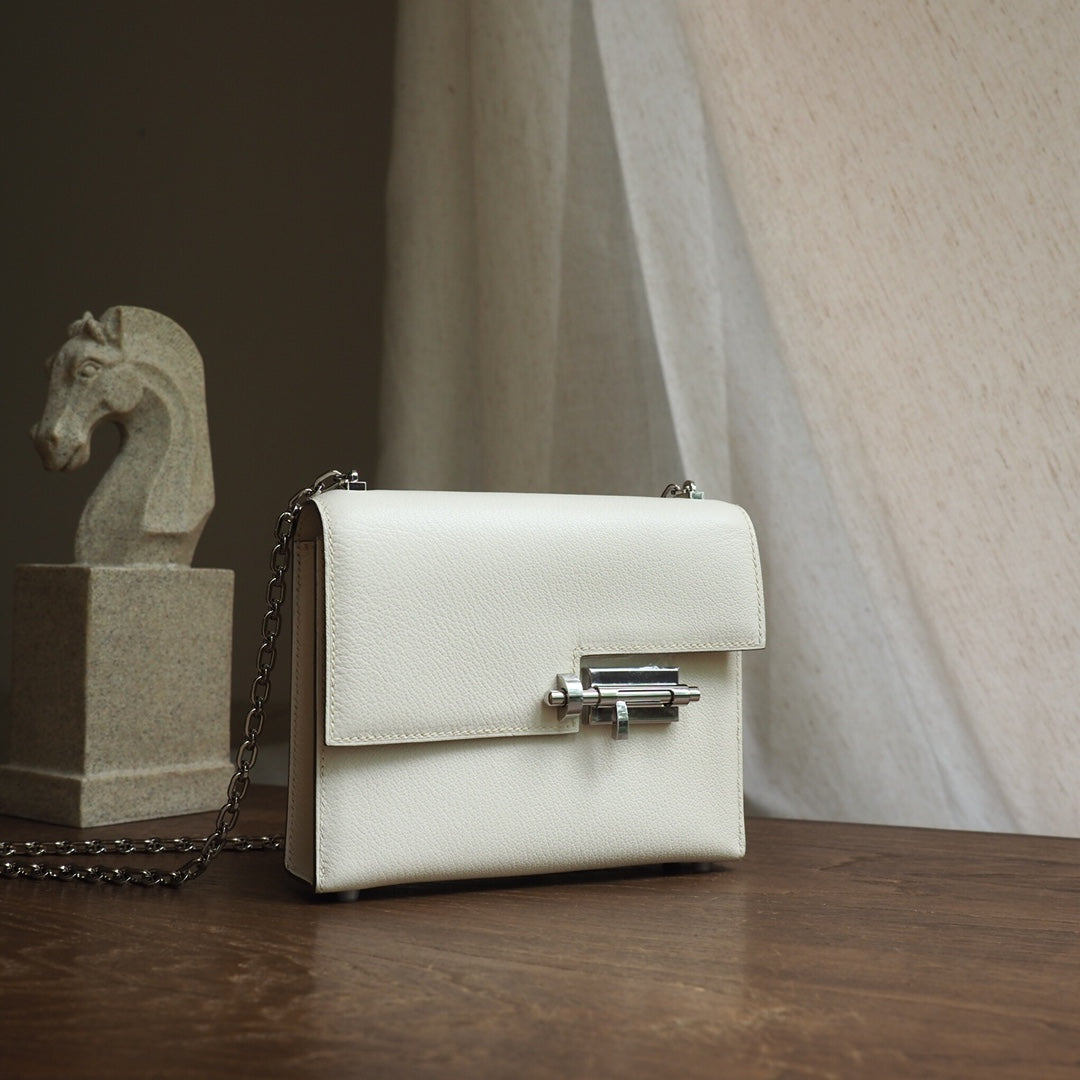 Hermes Verrou 19cm 10/奶昔白/Craie Chevre leather Palladium hardware
