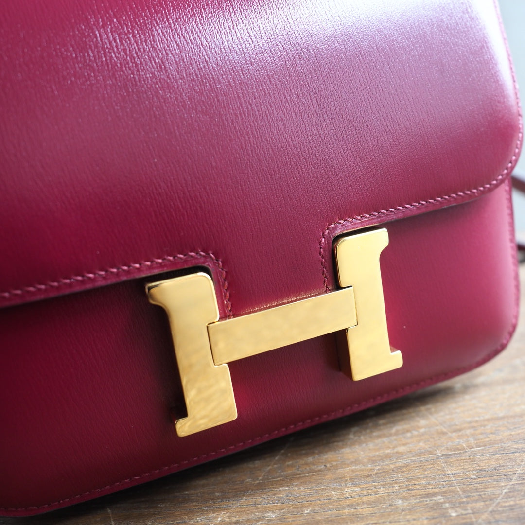 Hermes Constance 19cm B5/宝石红/Ruby Box leather Gold hardware