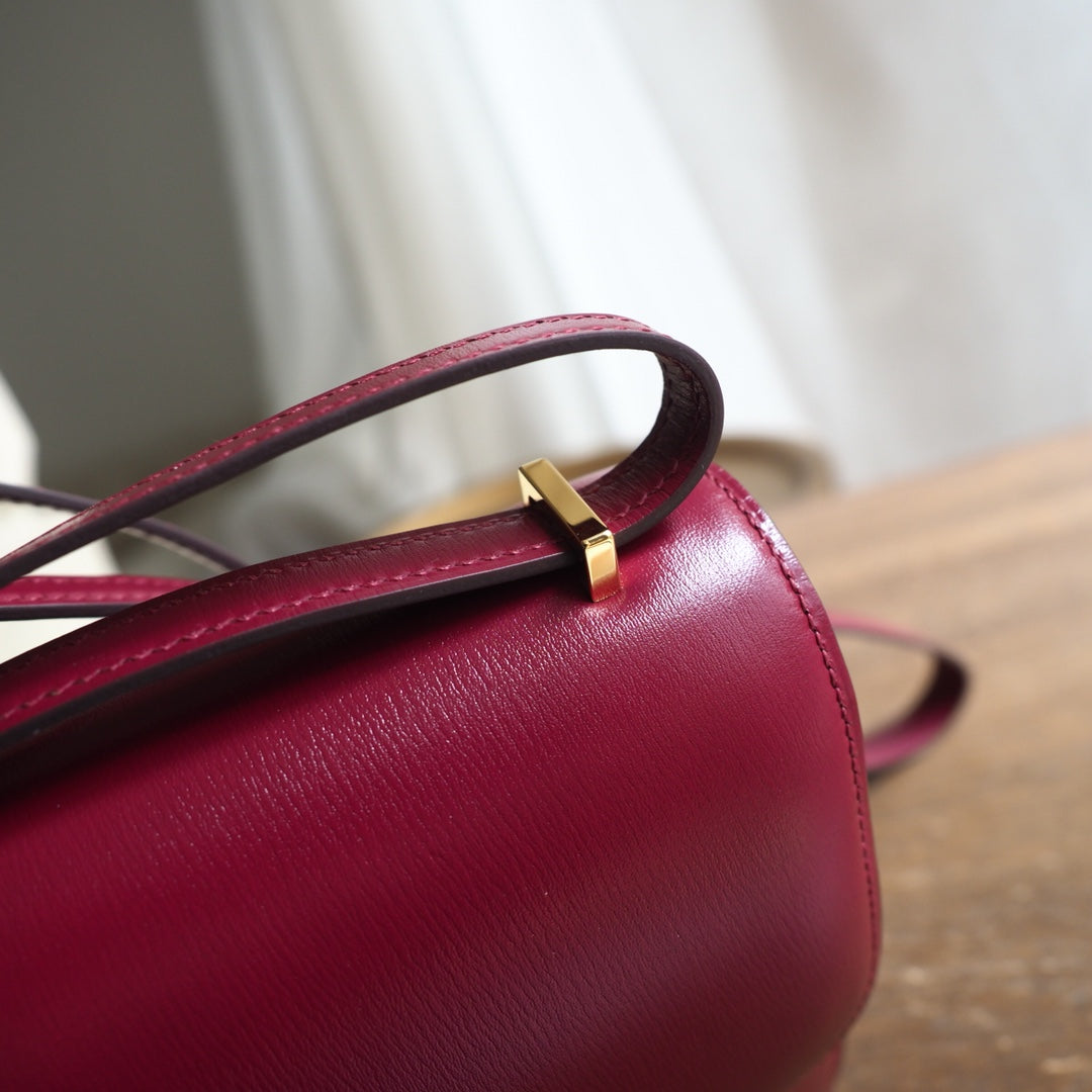 Hermes Constance 19cm B5/宝石红/Ruby Box leather Gold hardware