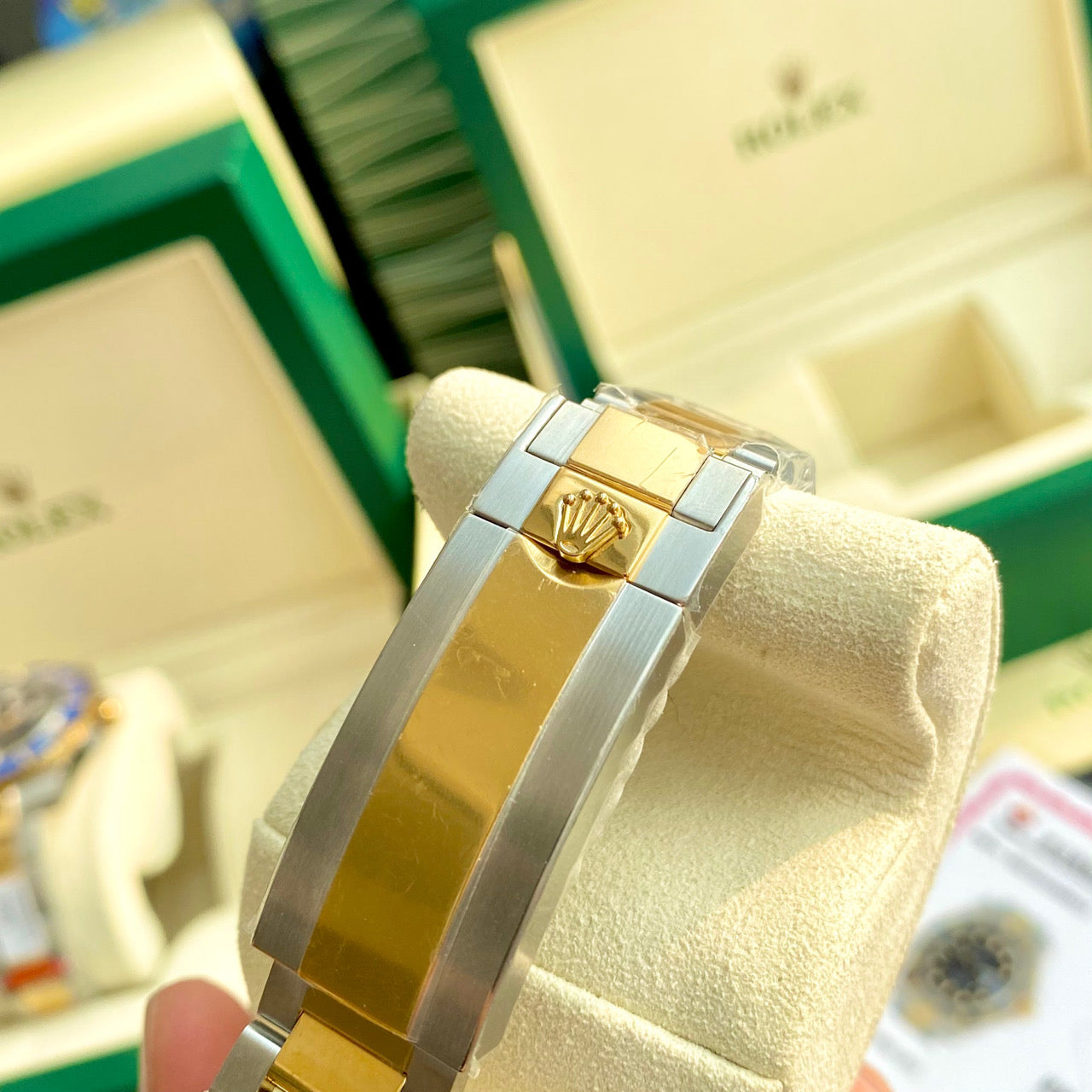 Rolex watch 潜航者型系列是经典腕表的典范